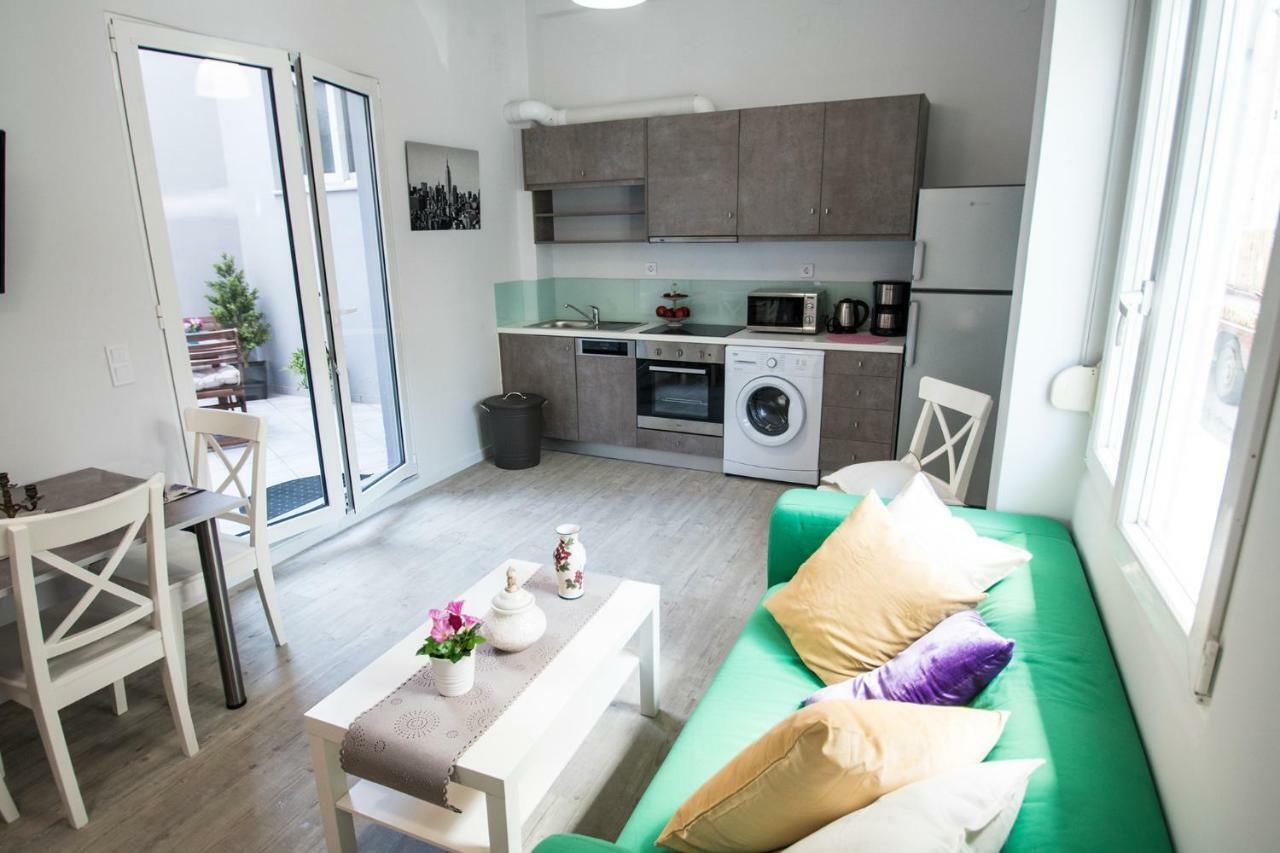 Mare Civitas Apartments Ханья Экстерьер фото